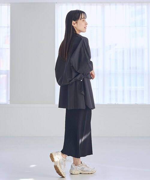RONEL(ロネル)の「ライト ドローストリング シャツ(NEW)(シャツ/ブラウス・レディース・ブラック/ホワイト・S/M)」の4枚目の写真