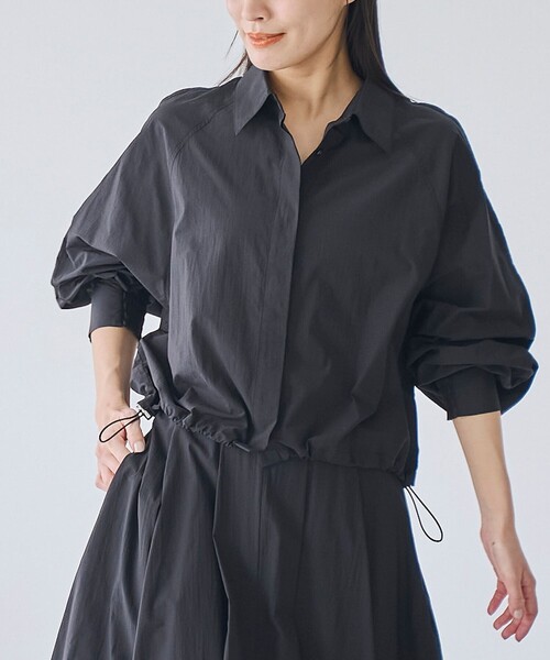 RONEL(ロネル)の「ライト ドローストリング シャツ(NEW)(シャツ/ブラウス・レディース・ブラック/ホワイト・S/M)」の6枚目の写真