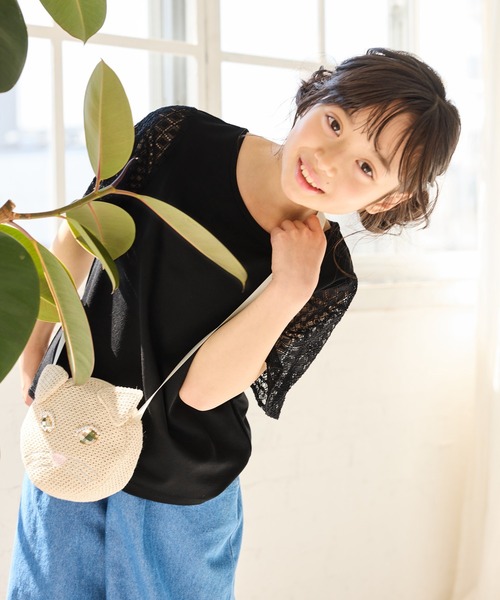 ROPE' PICNIC(ロペピクニック)の「【KIDS/キッズ】【UVカット・接触冷感】レースドッキングフレアスリーブトップス/リンクコーデ(Tシャツ/カットソー・キッズ・ブラック/ホワイト/サックスブルー・S/M/L)」の6枚目の写真