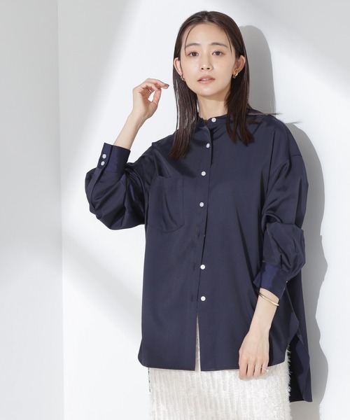 NANO universe（ナノユニバース）の「とろみバンドカラーシャツ（シャツ/ブラウス・レディース・ホワイト/ネイビー/ピンク・FREE）」の4枚目の写真