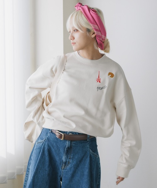 ROOPTOKYO(ループトウキョウ)の「EMILY IN PARIS × FUDGE / EMB SWEAT SHIRT スウェット トレーナー 秋物 秋服 2026年秋冬(スウェット・レディース・クリーム・FREE)」の5枚目の写真