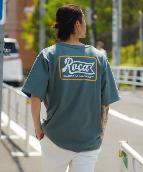 RVCA(ルーカ)の「RVCA メンズ PEN SCRIPT SS Tシャツ 【2025年春夏モデル】/ルーカロゴバックプリント半袖Tシャツ(Tシャツ/カットソー・メンズ・ブラック/グレー系その他/ブラック系その他/グリーン系その他/ホワイト・SMALL/MEDIUM/LARGE/X-LARGE)」の21枚目の写真