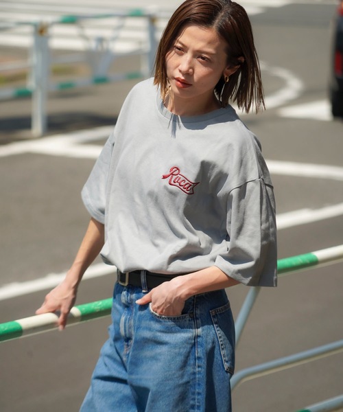 RVCA(ルーカ)の「RVCA メンズ PEN SCRIPT SS Tシャツ 【2025年春夏モデル】/ルーカロゴバックプリント半袖Tシャツ(Tシャツ/カットソー・メンズ・ブラック/グレー系その他/ブラック系その他/グリーン系その他/ホワイト・SMALL/MEDIUM/LARGE/X-LARGE)」の12枚目の写真