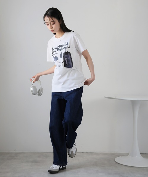 Doula Doula（ドゥーラドゥーラ）の「ストレートデニムワイドパンツ（デニムパンツ・レディース・ブラック/インディゴブルー・マルチサイズ）」の4枚目の写真