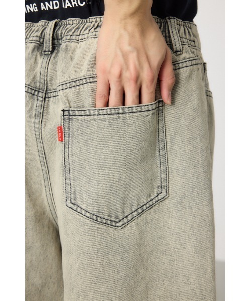 RODEO CROWNS WIDE BOWL（ロデオクラウンズワイドボウル）の「デニムバミューダパンツ（デニムパンツ・メンズ・ライトグレー/ブラック/ブルー・LARGE/SMALL/MEDIUM）」の5枚目の写真