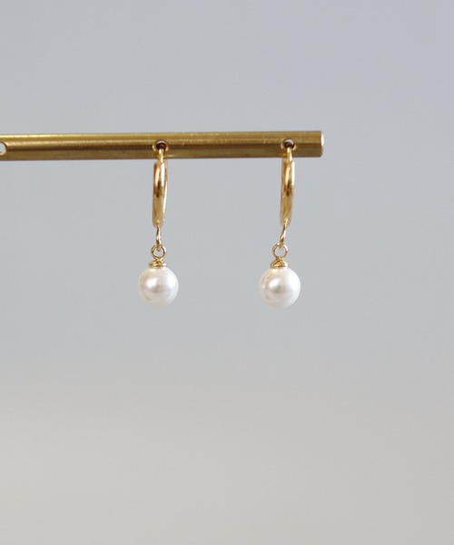 CERCA(チェルカ)の「KAM.accessory/サージカルステンレス316L/金属アレルギー対応/一粒パールピアス(ピアス(両耳用)・レディース・ゴールド系1/ゴールド系2/シルバー系2/シルバー系1・FREE)」の10枚目の写真