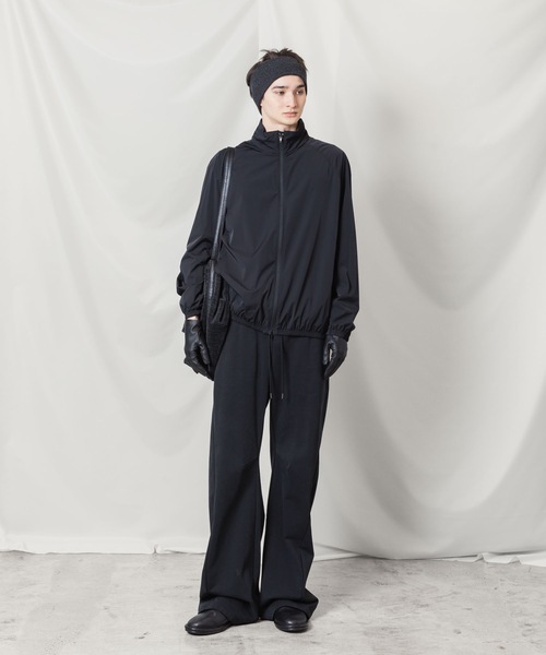 ATTACHMENT（アタッチメント）の「NY 2レイヤー ストレッチ ライトブルゾン / NY 2LAYER STRETCH LIGHT BLOUSON（ブルゾン・メンズ・ブラック/ダークグレー・1/3/2）」の13枚目の写真