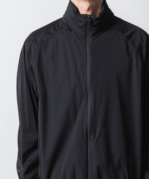 ATTACHMENT（アタッチメント）の「NY 2レイヤー ストレッチ ライトブルゾン / NY 2LAYER STRETCH LIGHT BLOUSON（ブルゾン・メンズ・ブラック/ダークグレー・1/3/2）」の19枚目の写真