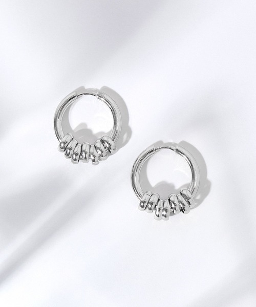 ROSE BUD(ローズバッド)の「RING HOOP PIERCE(ピアス(両耳用)・レディース・シルバー・ONE SIZE)」の8枚目の写真