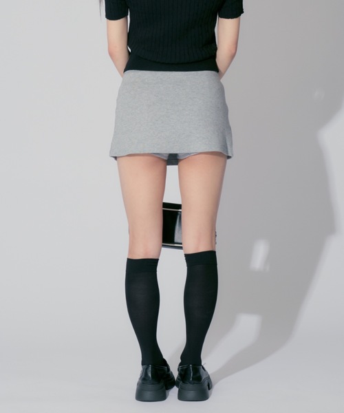 ALLuRing ChaRm(アリュリングチャーム)の「Sweat Mini Skirt Pants / スウェットミニスカートパンツ キュロット(スカート・レディース・グレー/ブラック・FREE)」の9枚目の写真