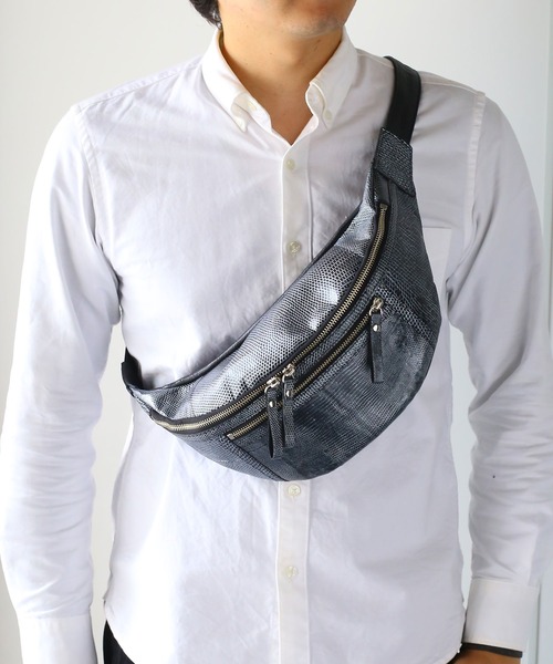 リザード レザー 本革ボディバッグ 日本製（ボディバッグ