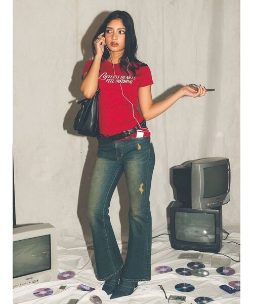 EVRIS（エヴリス）の「Eチャームポインテッドトゥミュール（サンダル・レディース・ブラック/インディゴブルー・SMALL/MEDIUM/LARGE）」の3枚目の写真