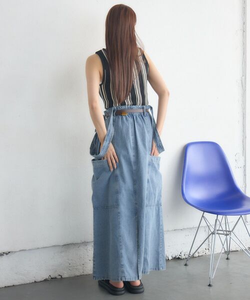 RETRO GIRL（レトロガール）の「サス付きフレアSK（デニムスカート・レディース・ブラック/ブルー・FREE）」の11枚目の写真