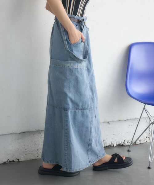 RETRO GIRL（レトロガール）の「サス付きフレアSK（デニムスカート・レディース・ブラック/ブルー・FREE）」の13枚目の写真