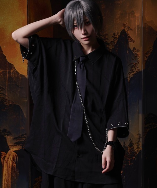 ililil(イルイルイル)の「『ililil/イルイルイル』【チェーン付きネクタイシャツ】袖セパレート長袖シャツ(シャツ/ブラウス・メンズ・ホワイト/ブラック・FREE)」の6枚目の写真