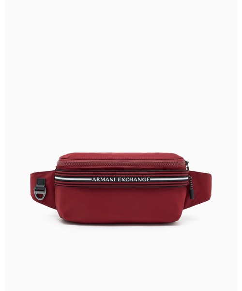 ARMANI EXCHANGE(アルマーニエクスチェンジ)の「【A|X アルマーニ エクスチェンジ】ロゴハンドル ボディバッグ/ウエストバッグ(ボディバッグ/ウエストポーチ・メンズ・ブラック/レッド・FREE)」の9枚目の写真
