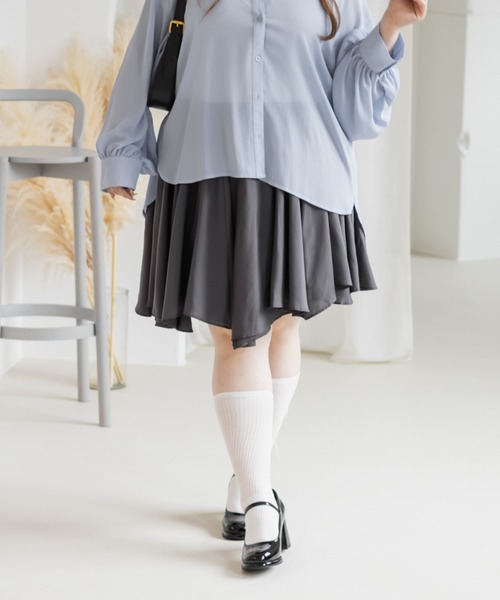 CLETTE(クレット)の「フレアミニスカート(スカート・レディース・オフホワイト/グレイッシュベージュ/チャコールグレー・LL/3L/4L)」の3枚目の写真