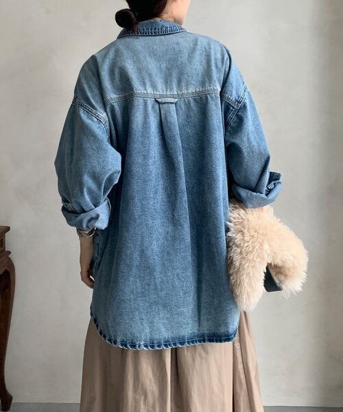 DouDou(ドゥドゥ)の「【WEB限定】USED加工デニムシャツ(シャツ/ブラウス・レディース・ブルー/ブラック・FREE)」の20枚目の写真