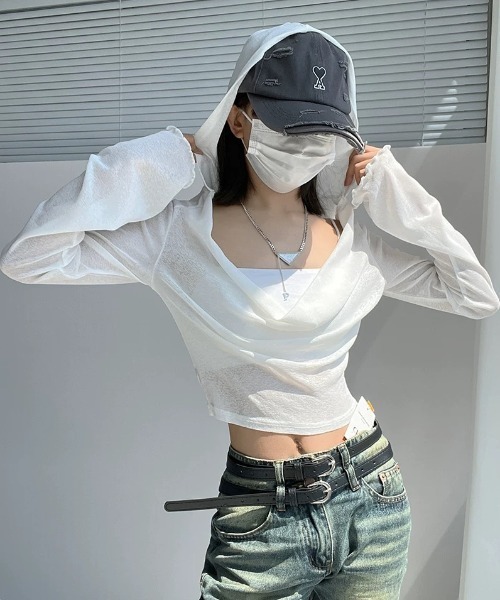 CELENA BEATS(セレナビーツ)の「シアー メロー フーディ カットソー(Tシャツ/カットソー・レディース・ホワイト/ブラック・S/M)」の2枚目の写真