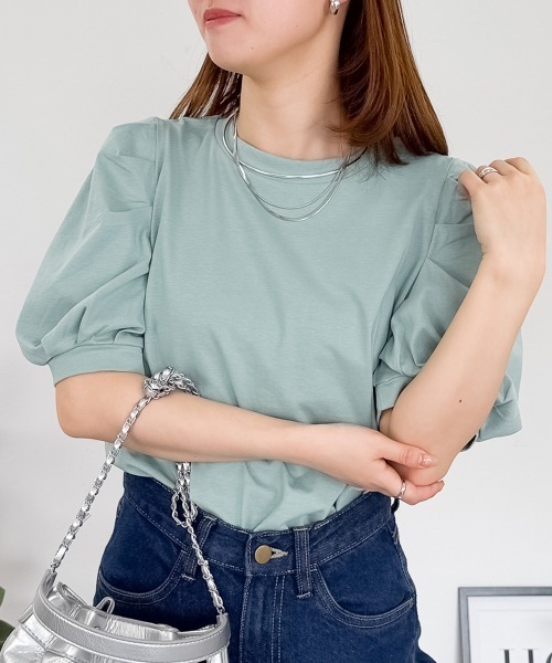 RCD(アールシーディー)の「【二の腕カバー華奢見え 】ラウンドネックパフスリーブ半袖Tシャツ(Tシャツ/カットソー・レディース・ブラック/ホワイト/ミント/チャコールグレー/グレイッシュベージュ・M-L/4L~5L/LL~3L)」の5枚目の写真