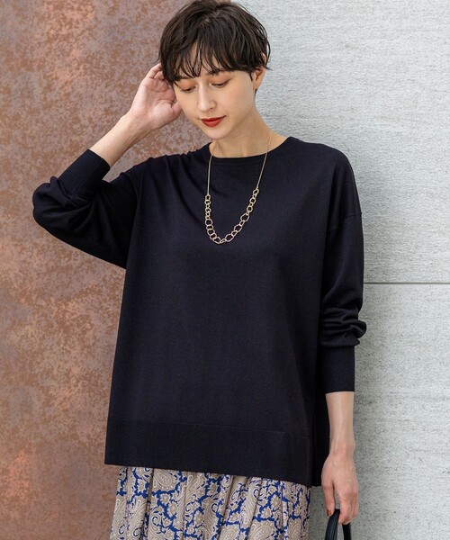 23区 S（ニジュウサンクチイサイサイズ）の「【洗える】オータムシャイニー リラクシー ニット（ニット/セーター・レディース・グレー系/ブラック系/サックスブルー系/オレンジ系/ベージュ系・32）」の2枚目の写真