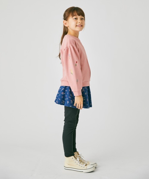 ever closet(エバークローゼット)の「袖刺繍 トレーナー(Tシャツ/カットソー・キッズ・ブラウン系その他3/ベージュ/チャコール/グリーン/イエロー系その他/ラベンダー/ミント/ピンク/スモークピンク・80cm/90cm/100cm/110cm/120cm/130cm/140cm/150cm/160cm)」の18枚目の写真