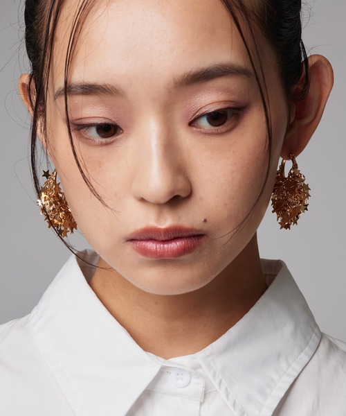 Narcissus（ナルシス）の「スターフープピアス　スターフリンジモチーフ　オケージョン　パーティー（ピアス（両耳用）・レディース・ゴールド/シルバー・FREE）」の11枚目の写真