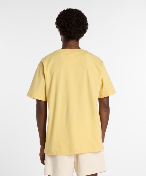 NEW BALANCE(ニューバランス)の「Athletics レガシーショートスリーブTシャツ(Tシャツ/カットソー・メンズ・ライトベージュ/コバルトブルー/ベージュ・LARGE/MEDIUM/X-LARGE/XX-LARGE/SMALL)」の15枚目の写真