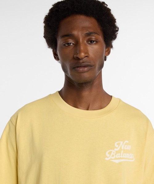 NEW BALANCE(ニューバランス)の「Athletics レガシーショートスリーブTシャツ(Tシャツ/カットソー・メンズ・ライトベージュ/コバルトブルー/ベージュ・LARGE/MEDIUM/X-LARGE/XX-LARGE/SMALL)」の9枚目の写真