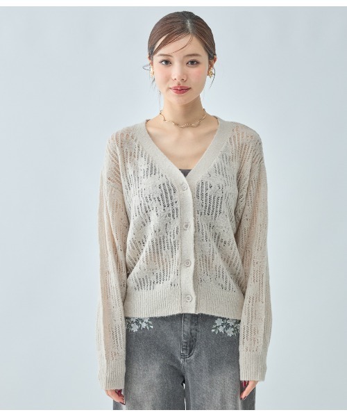 PEACH JOHN（ピーチジョン）の「透かしフラワーカーディガン（カーディガン/ボレロ・レディース・アイボリー/グレイッシュベージュ/ピンク・ONE SIZE）」の3枚目の写真