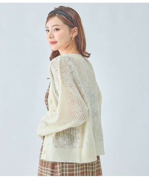 PEACH JOHN（ピーチジョン）の「透かしフラワーカーディガン（カーディガン/ボレロ・レディース・アイボリー/グレイッシュベージュ/ピンク・ONE SIZE）」の7枚目の写真