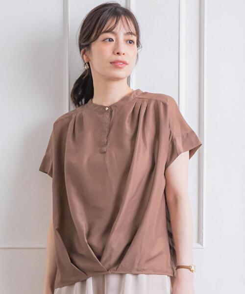 ITS'DEMO(イッツデモ)の「【手洗い可】シアー裾タックブラウス(シャツ/ブラウス・レディース・オフホワイト/ブラック/ダークブラウン/ブルー・00)」の19枚目の写真