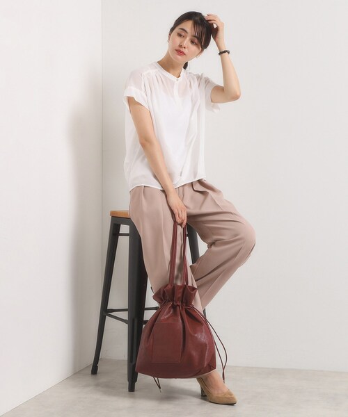 ITS'DEMO(イッツデモ)の「【手洗い可】シアー裾タックブラウス(シャツ/ブラウス・レディース・オフホワイト/ブラック/ダークブラウン/ブルー・00)」の21枚目の写真