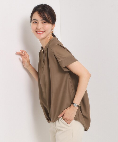 ITS'DEMO(イッツデモ)の「【手洗い可】シアー裾タックブラウス(シャツ/ブラウス・レディース・オフホワイト/ブラック/ダークブラウン/ブルー・00)」の17枚目の写真