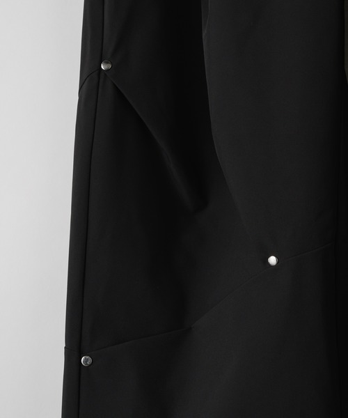 CASPER JOHN（キャスパージョン）の「Protect tuck wide pants / プロテクトタックワイドパンツ（その他パンツ・メンズ・カーキ/ブラック・SMALL/X-SMALL/LARGE/MEDIUM）」の5枚目の写真