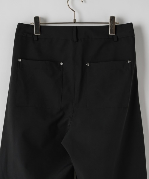 CASPER JOHN（キャスパージョン）の「Protect tuck wide pants / プロテクトタックワイドパンツ（その他パンツ・メンズ・カーキ/ブラック・SMALL/X-SMALL/LARGE/MEDIUM）」の8枚目の写真
