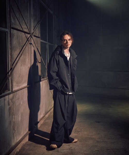 CASPER JOHN（キャスパージョン）の「Protect tuck wide pants / プロテクトタックワイドパンツ（その他パンツ・メンズ・カーキ/ブラック・SMALL/X-SMALL/LARGE/MEDIUM）」の19枚目の写真