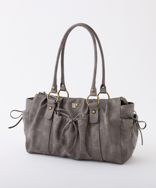 one after another NICE CLAUP(ワンアフターアナザーナイスクラップ)の「【Seemi.】ドロストバッグ(ショルダーバッグ・レディース・チャコールグレー/ブラウン/ベージュ・FREE)」の4枚目の写真