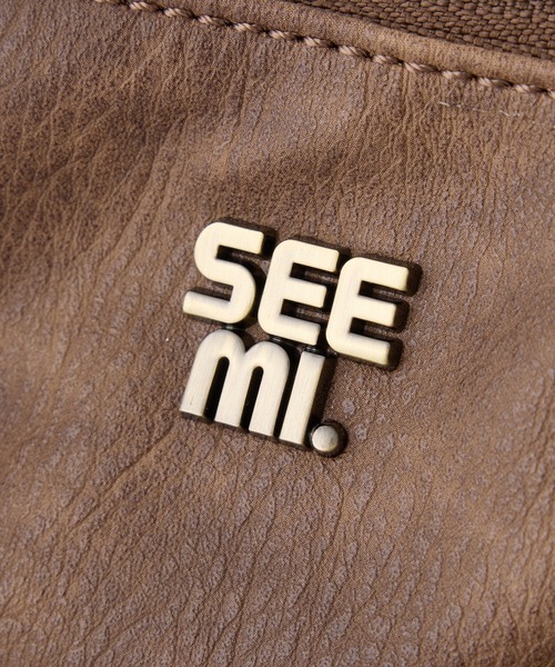 one after another NICE CLAUP(ワンアフターアナザーナイスクラップ)の「【Seemi.】ドロストバッグ(ショルダーバッグ・レディース・チャコールグレー/ブラウン/ベージュ・FREE)」の9枚目の写真