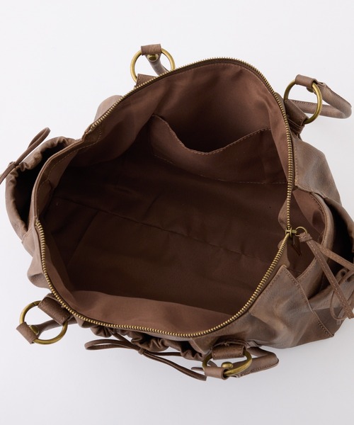 one after another NICE CLAUP(ワンアフターアナザーナイスクラップ)の「【Seemi.】ドロストバッグ(ショルダーバッグ・レディース・チャコールグレー/ブラウン/ベージュ・FREE)」の14枚目の写真