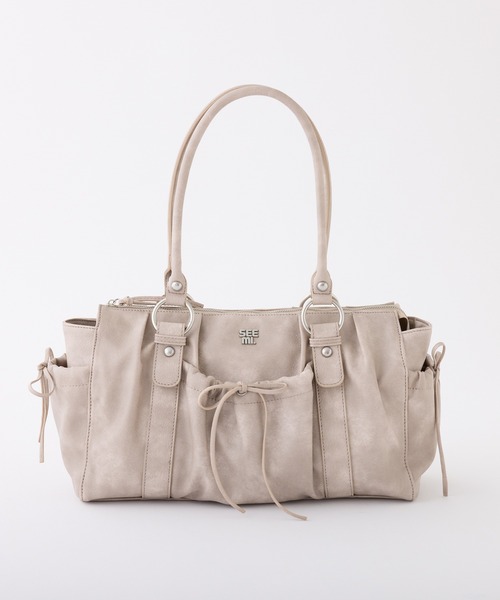 one after another NICE CLAUP(ワンアフターアナザーナイスクラップ)の「【Seemi.】ドロストバッグ(ショルダーバッグ・レディース・チャコールグレー/ブラウン/ベージュ・FREE)」の19枚目の写真