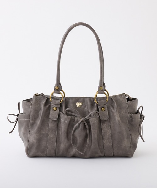 one after another NICE CLAUP(ワンアフターアナザーナイスクラップ)の「【Seemi.】ドロストバッグ(ショルダーバッグ・レディース・チャコールグレー/ブラウン/ベージュ・FREE)」の17枚目の写真