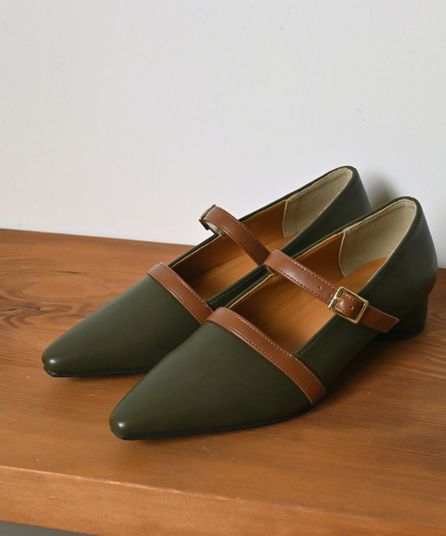 Au BANNISTER（オゥバニスター）の「【販売店舗限定】ツートンベルトパンプス（パンプス・レディース・ブラック/アイボリー/カーキ・37/38/36/39/40/35）」の3枚目の写真