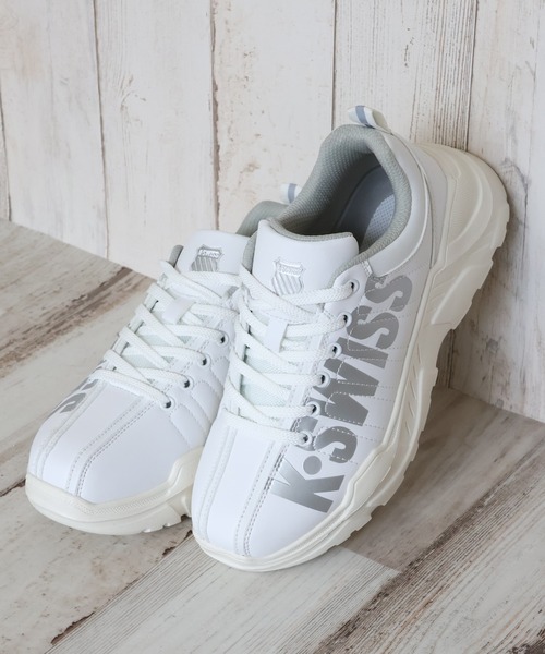 K-SWISS（ケースイス）の「【K-SWISS/ケースイス】厚底ビッグロゴスニーカー（スニーカー・メンズ・ブラック/ホワイト・23.0cm/23.5cm/24.0cm/24.5cm/25.0cm/25.5cm/26.0cm/26.5cm/27.0cm/27.5cm/28.0cm）」の14枚目の写真