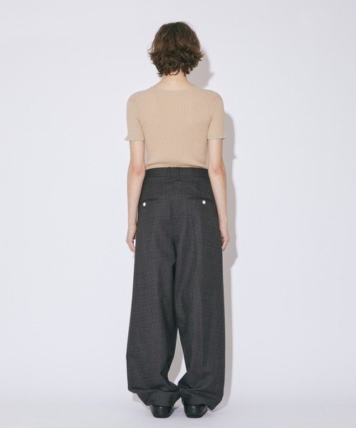 beautiful people（ビューティフルピープル）の「high gauge side-c rib pullover（ニット/セーター・レディース・イエロー×グリーン/ホワイト×ブラック/グリーン×オレンジ・38/36）」の20枚目の写真