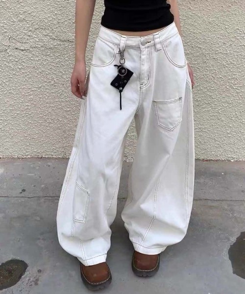 GEMEDA（ジェメダ）の「ワイドカーゴデニムパンツ（デニムパンツ・レディース・ホワイト・M/S）」の7枚目の写真
