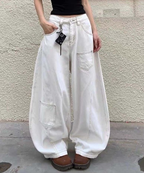 GEMEDA（ジェメダ）の「ワイドカーゴデニムパンツ（デニムパンツ・レディース・ホワイト・M/S）」の9枚目の写真