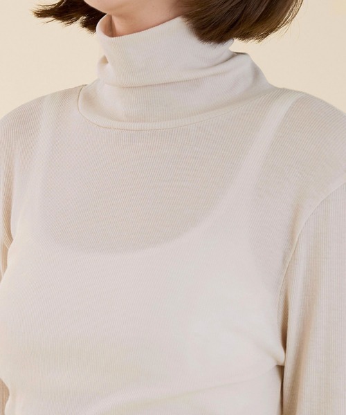 marmors(マルモア)の「【marmors】powder dry tereko turtle neck pullover(Tシャツ/カットソー・レディース・アイボリー/ブルーグレー/ピンク/ブラウン・36)」の10枚目の写真