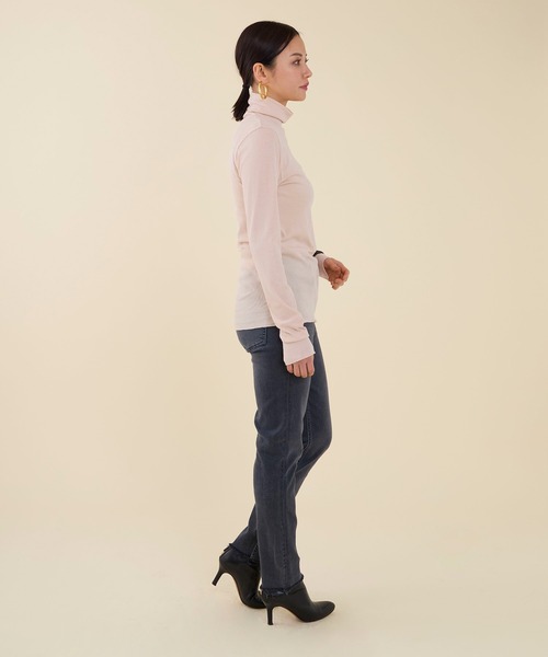 marmors(マルモア)の「【marmors】powder dry tereko turtle neck pullover(Tシャツ/カットソー・レディース・アイボリー/ブルーグレー/ピンク/ブラウン・36)」の21枚目の写真