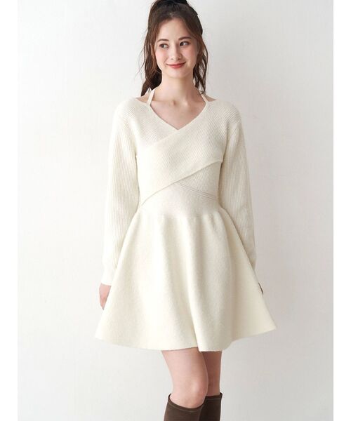 CALNAMUR(カルナムール)の「クロスデザインニットミニワンピース(ワンピース・レディース・オフホワイト/ライトグレー/ベージュ・FREE)」の11枚目の写真